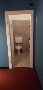 Foto Negozio a Parete di 250 m² in affitto