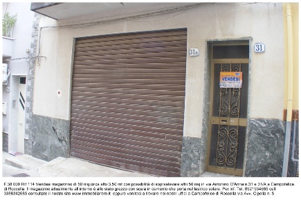 Foto Magazzino in via Antonino D'Anna 31, Campofelice di Roccella di 50 m²