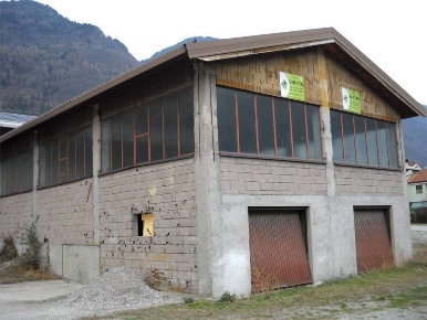 Foto Capannone industriale in via ca rossa, Storo di 2900 m² con 2 locali