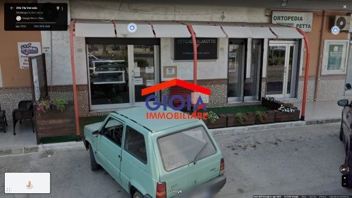 Foto Negozio in VIA VENEZIA 206, Mondragone di 85 m² in vendita