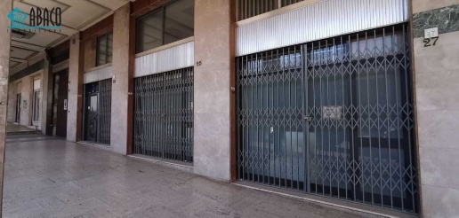 Foto Negozio in via Vasto 25, Avellino di 250 m² in affitto