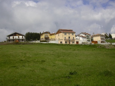 Foto Terreno edificabile in Via Vallesorda, Capracotta di 8000 m²
