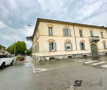 Foto Ufficio a Oleggio di 255 m² in vendita