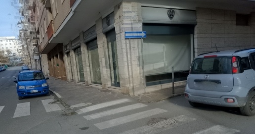 Foto Negozio in via Amendola, Acqui Terme di 115 m² in vendita