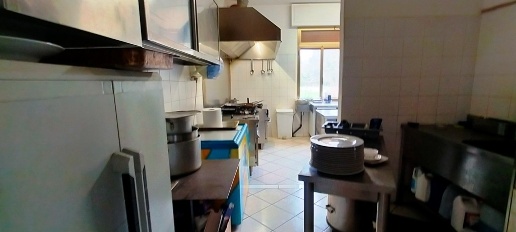 Foto Attività commerciale a Capannori di 200 m² in vendita