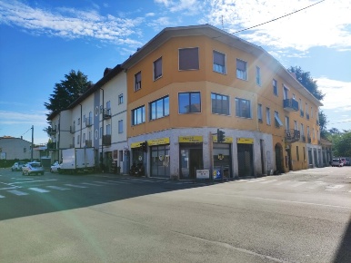 Foto Ufficio in Via Garibaldi 5, Cassano Magnago di 62 m² con 2 locali