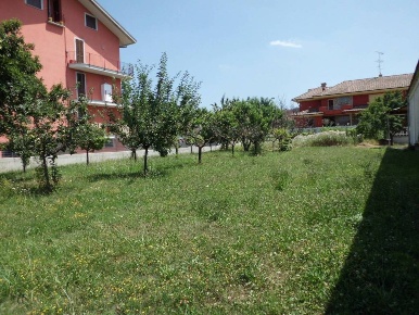 Foto Terreno edificabile in Via Visconti Venosta, Bra in vendita