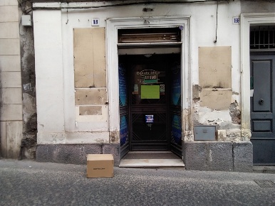 Foto Negozio in Acireale - Via V. Emanuele, Acireale di 45 m² in vendita