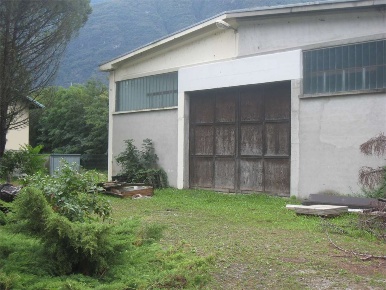 Foto Capannone industriale in nazionale 15, Vogogna Centro di 600 m²