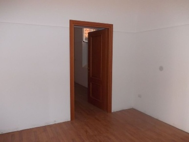 Foto Ufficio in piazza della Repubblica 22, Sant'Antimo di 50 m² in affitto