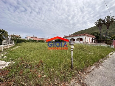 Foto Terreno agricolo a Sessa Aurunca di 550 m² in vendita