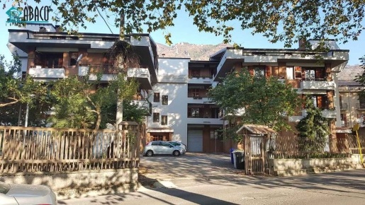 Foto Negozio in viale Europa 7, Mercogliano di 130 m² in affitto