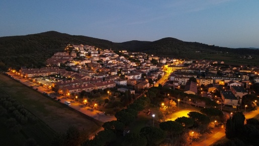 Foto Negozio a Piombino Riotorto di 27 m² con 1 locali in vendita