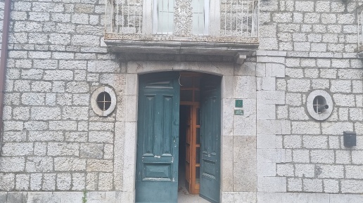 Foto Negozio in VIA CIRCUMVALLAZIONE, Ospedaletto d'Alpinolo di 50 m²