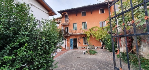 Foto Rustico in viale delle Rimembranze 14, Manerba del Garda Solarolo