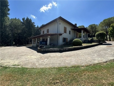Foto Rustico in VIA DEL CHIESINO 1, Montelupo Fiorentino di 290 m²