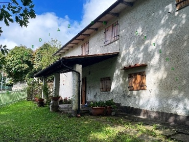 Foto Rustico in VIA BAGNATOIO 1, Scarperia e San Piero di 220 m² in vendita