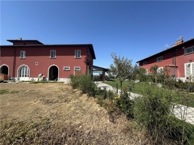 Foto Rustico in VIA BRACCIATICA 1, Lastra a Signa di 115 m² con 4 locali