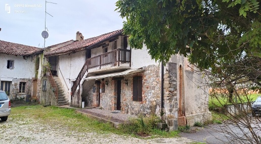 Foto Rustico in Via della Rosta 8, Manzano con 1 locali in vendita