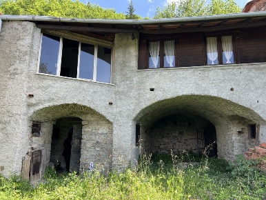 Foto Rustico a Pontremoli di 120 m² con 4 locali in vendita