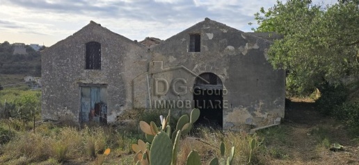 Foto Rustico in Canalotto, Alcamo di 320 m² in vendita