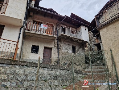 Foto Rustico in Via Castello, Paisco Loveno di 40 m² con 2 locali