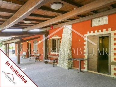 Foto Rustico in strada statale licinese, Roccagiovine di 330 m² in vendita