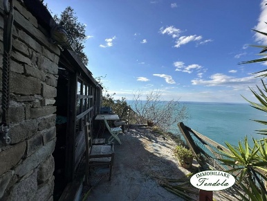 Foto Rustico a Lerici Centro di 40 m² con 3 locali in vendita