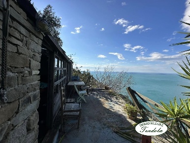 Foto Rustico a Lerici Centro di 40 m² con 3 locali in vendita