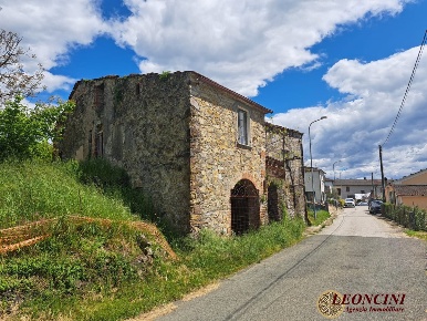 Foto Rustico in loc fornoli, Villafranca in Lunigiana Fornoli di 230 m²