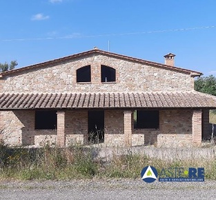 Foto Rustico in Via Volterrana s.n.c, Chianni di 307 m² con 4 locali
