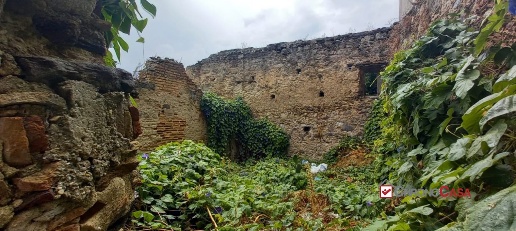 Foto Rustico in via Sant' Antonio, Messina Centro Storico di 80 m²