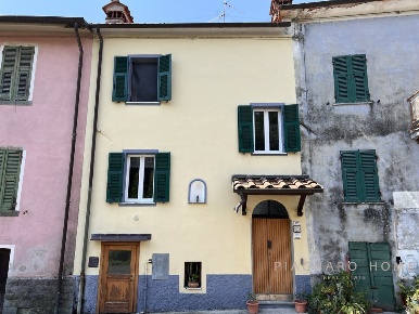 Foto Rustico in Località Orturano di sopra, Bagnone Orturano di 121 m²