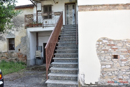 Foto Rustico in contrada Gaeta, Lanciano Centro di 1662 m² con 5 locali