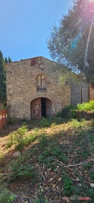 Foto Rustico a Colle di Val d'Elsa di 230 m² con 4 locali in vendita