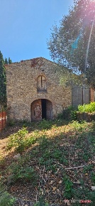 Foto Rustico a Colle di Val d'Elsa di 230 m² con 4 locali in vendita