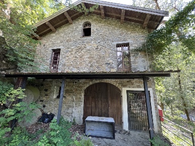 Foto Rustico a Berceto di 600 m² con 15 locali in vendita