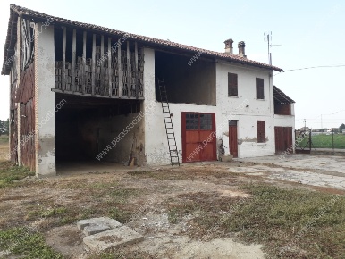 Foto Rustico a Casei Gerola Casei di 120 m² con 4 locali in vendita