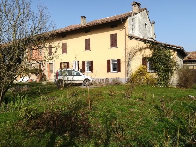 Foto Rustico a Casei Gerola Casei di 160 m² con 5 locali in vendita
