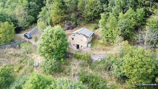 Foto Rustico in Località Logna, Berzo Demo Berzo di 40 m² con 2 locali