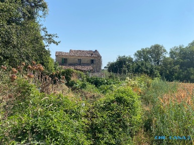 Foto Rustico a Riccione Paese di 218 m² con 9 locali in vendita
