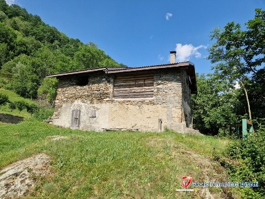 Foto Rustico in Località Duaf, Corteno Golgi di 193 m² con 11 locali