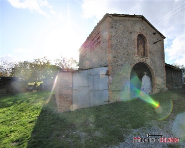 Foto Rustico a Casole d'Elsa di 136 m² con 3 locali in vendita