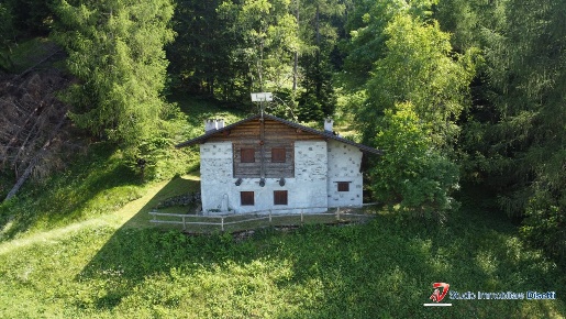 Foto Rustico in Località Borra, Corteno Golgi di 100 m² con 2 locali