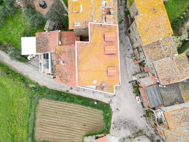 Foto Rustico in Via Cenaioli, Magione Sant'arcangelo di 200 m² con 5 locali