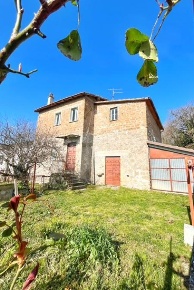 Foto Rustico in via paoletti, Montefiascone di 115 m² in vendita