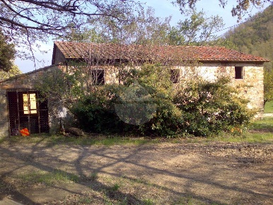 Foto Rustico in Via di Galiga, Pontassieve di 580 m² con 11 locali