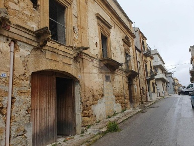 Foto Rustico in Via Caprera, Partanna di 260 m² con 11 locali in vendita