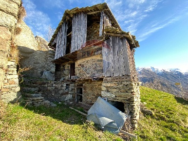 Foto Baita in LOCALITA' COLLET, Fontainemore di 90 m² con 4 locali