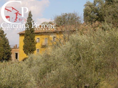 Foto Rustico in via di Castiglioni, Rufina di 600 m² con 20 locali